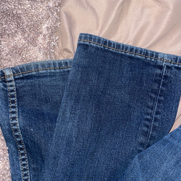 Levis relaxed fit jeans 34x36 - Picture 5 of 5